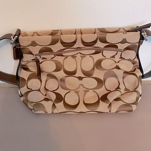 Authentic Coach Handbag. Medium Size. Used but excellent condition!